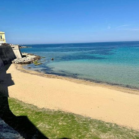 Minzoni Gallipoli Sul Mare E 130 Mt Dal Centro Exteriör bild