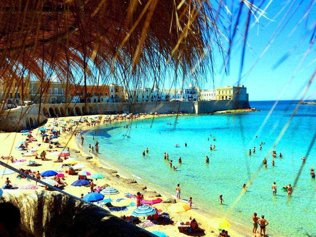 Minzoni Gallipoli Sul Mare E 130 Mt Dal Centro Exteriör bild
